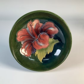 Moorcroft Pottery Bowl, Hibiscus Design