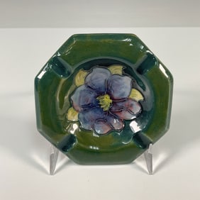 Moorcroft Pottery Clematis Design Ashtray