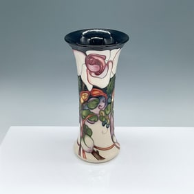 Moorcroft Pottery Rose Bouquet Vase 223