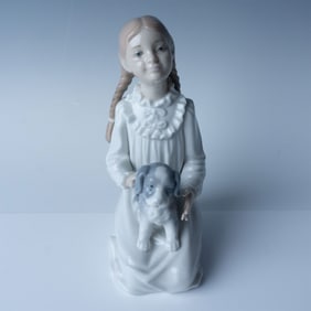 Nao by Lladro Porcelain Figurine, Girl with Dog 00171