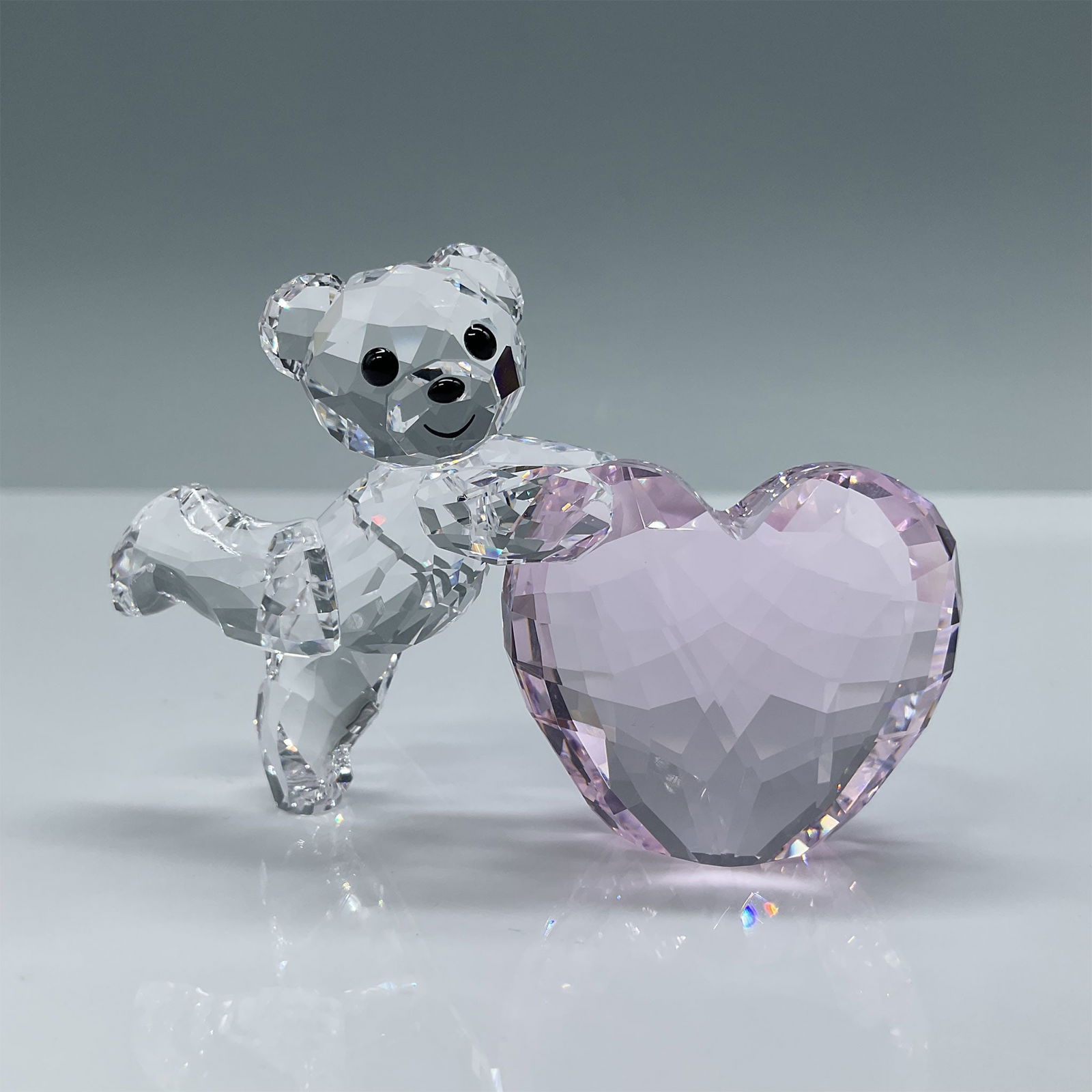 Swarovski Crystal Figurine Kris Bear with Pink Heart (1 of 5)