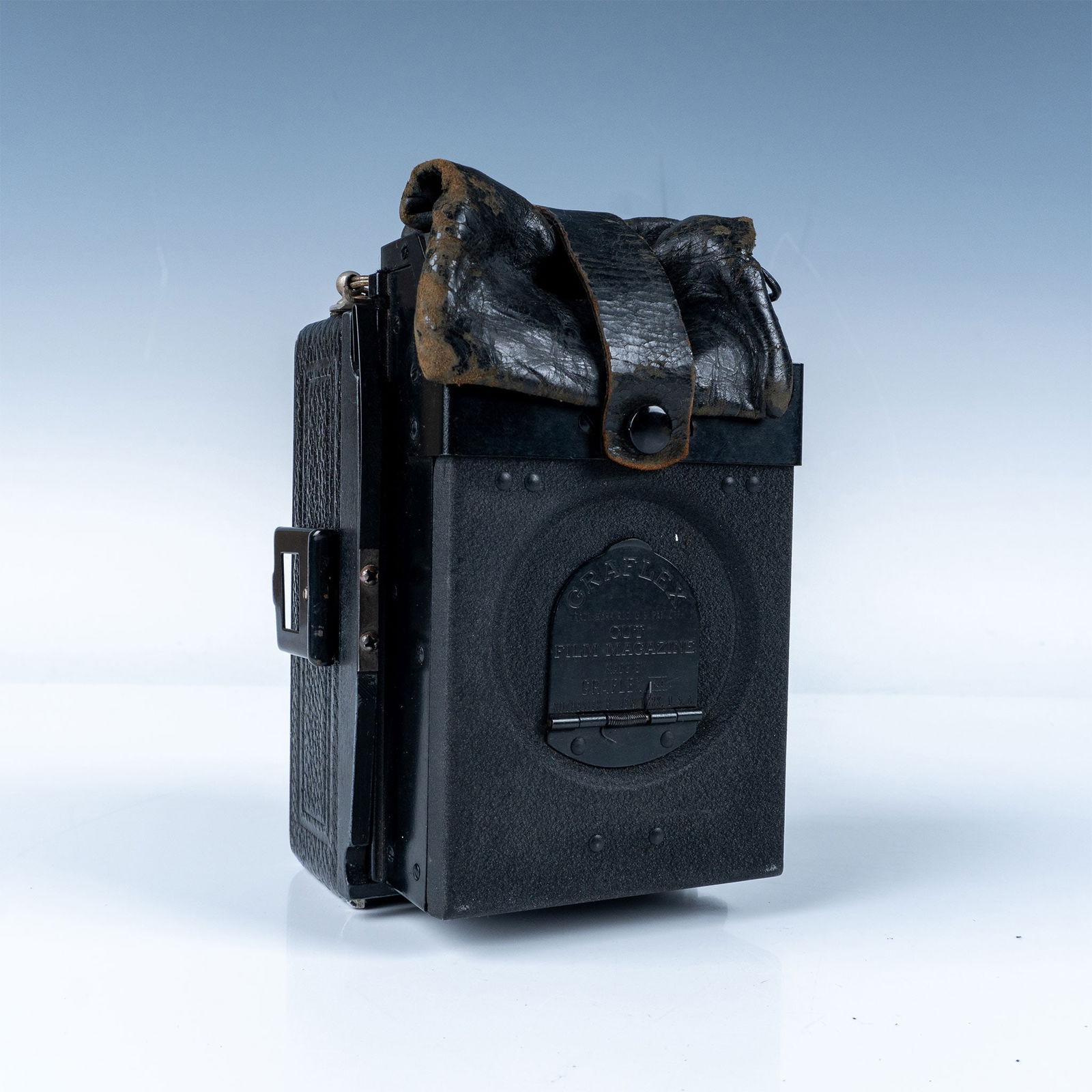 R.B. Graflex Folding Camera with Leather Carrying Strap (1 of 5)