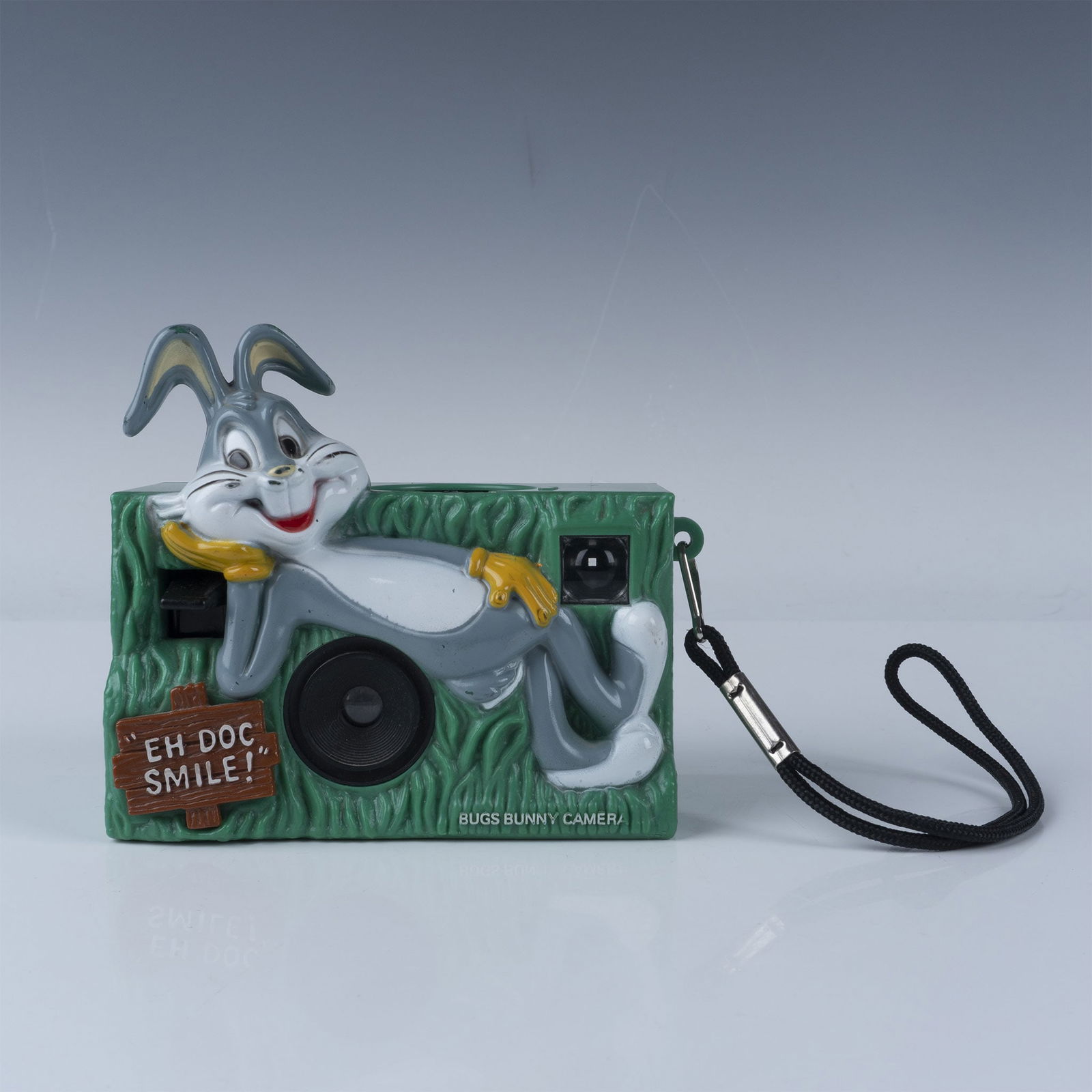 Bugs Bunny Novelty Camera, Helm Toy Corp (1 of 6)