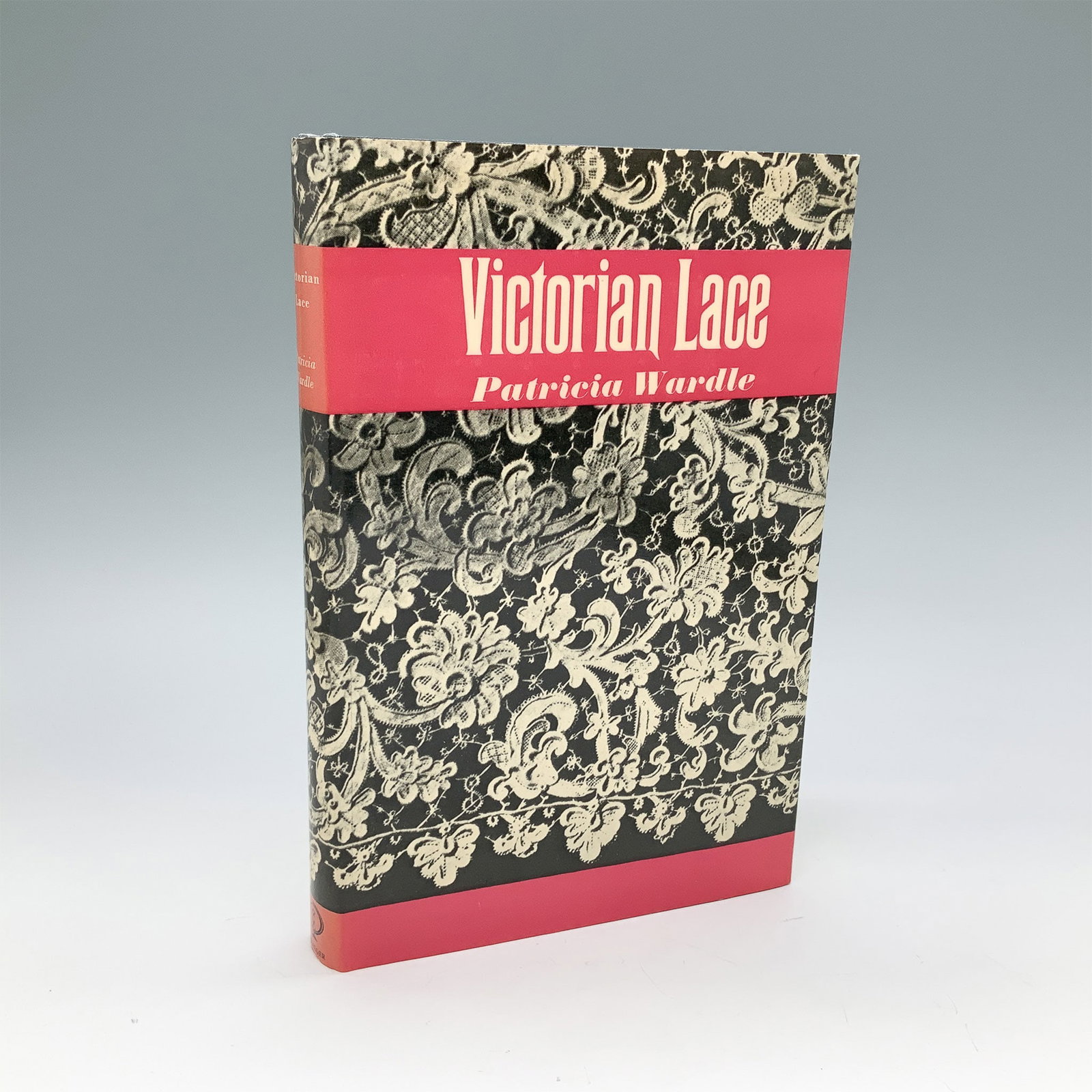 Patricia Wardle Hardcover Book, Victorian Lace: New York: Frederick A. Praeger, 1968. A comprehensive study of Victorian-era lace, detailing its history, design, and cultural relevance. 266 pages with black-and-white illustrations. Artist: Patricia