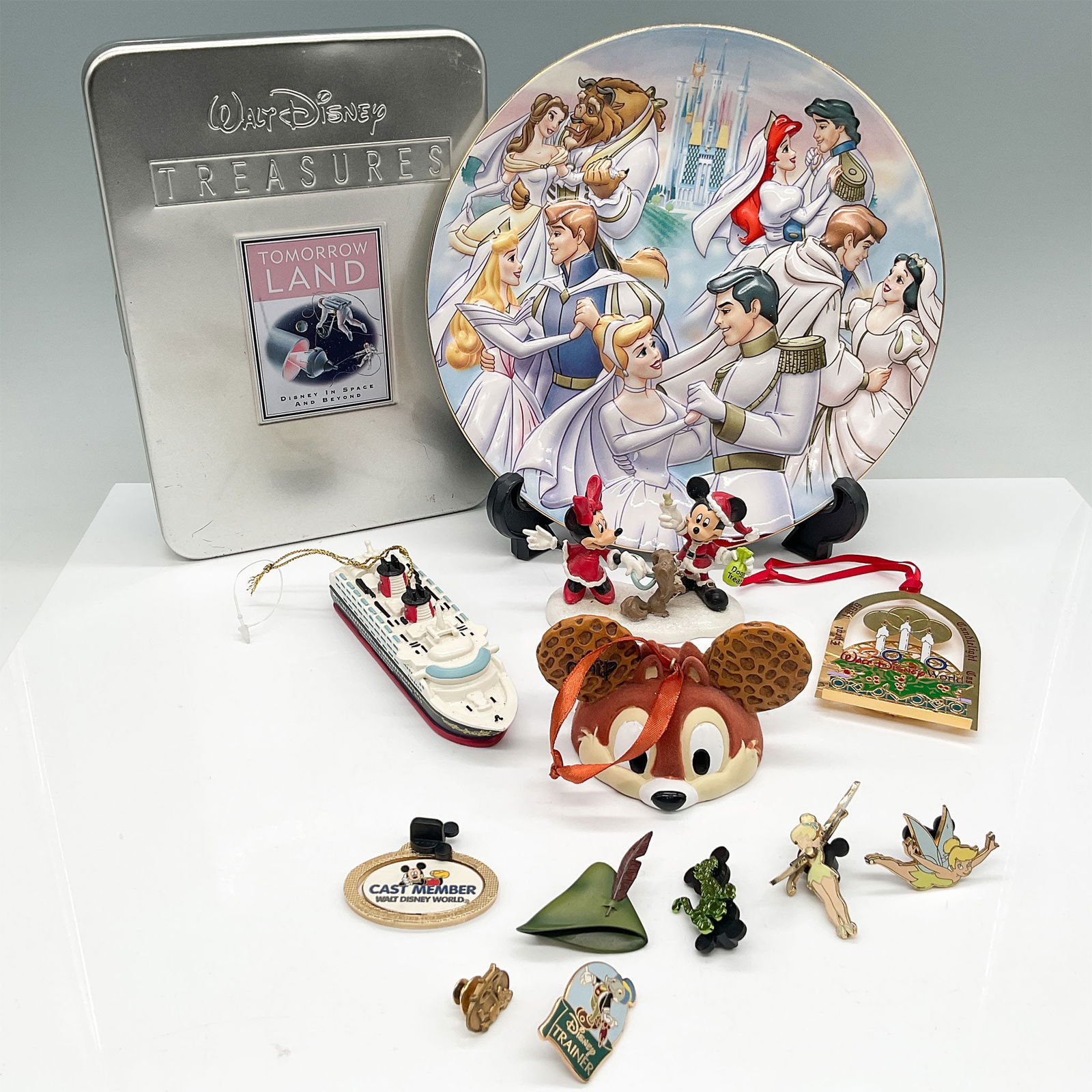 13pc Disney Collectibles Assortment Including DVD and Plate (1 of 2)