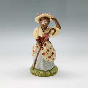 Royal Doulton Bunnykins Figurine, Little Bo-Peep DB220