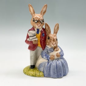Royal Doulton Bunnykins, Father, Mother & Victoria DB68