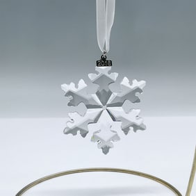 Swarovski Crystal Figurine, 2016 Christmas Ornament