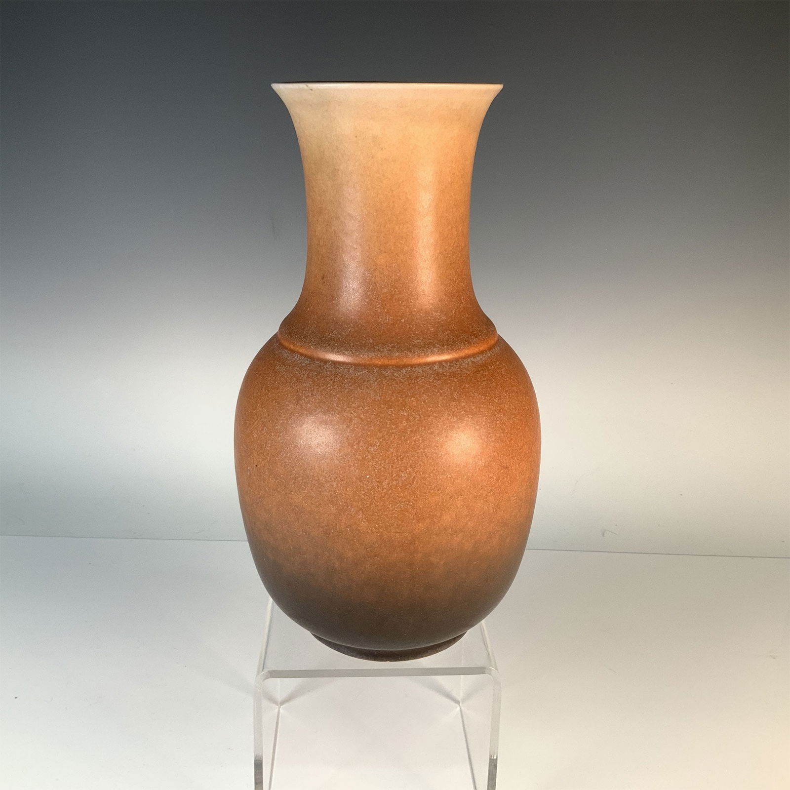 Roseville Pottery Vase, Rozane Pattern, USA (1 of 3)