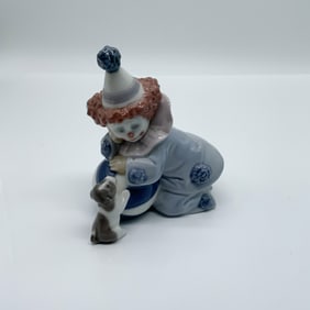 Lladro Porcelain Figurine, Pierrot with Puppy & Ball 1005278
