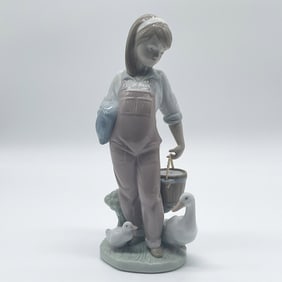 Lladro Porcelain Figurine, Saturday's Child 01006022