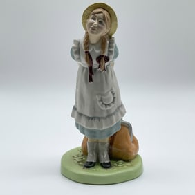 Pollyanna HN2965 - Royal Doulton Figurine