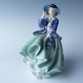 Top O? The Hill HN1833 - Royal Doulton Figurine