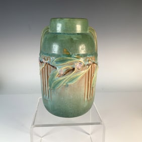 Roseville Pottery Laurel Vase Model 657-6