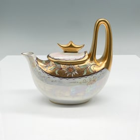 D & C France Pickard Teapot with Tomascheko Edelweiss Border