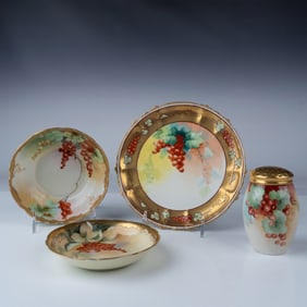 4pc Pickard Bowls & Shaker, Berries & Autumn Leaves