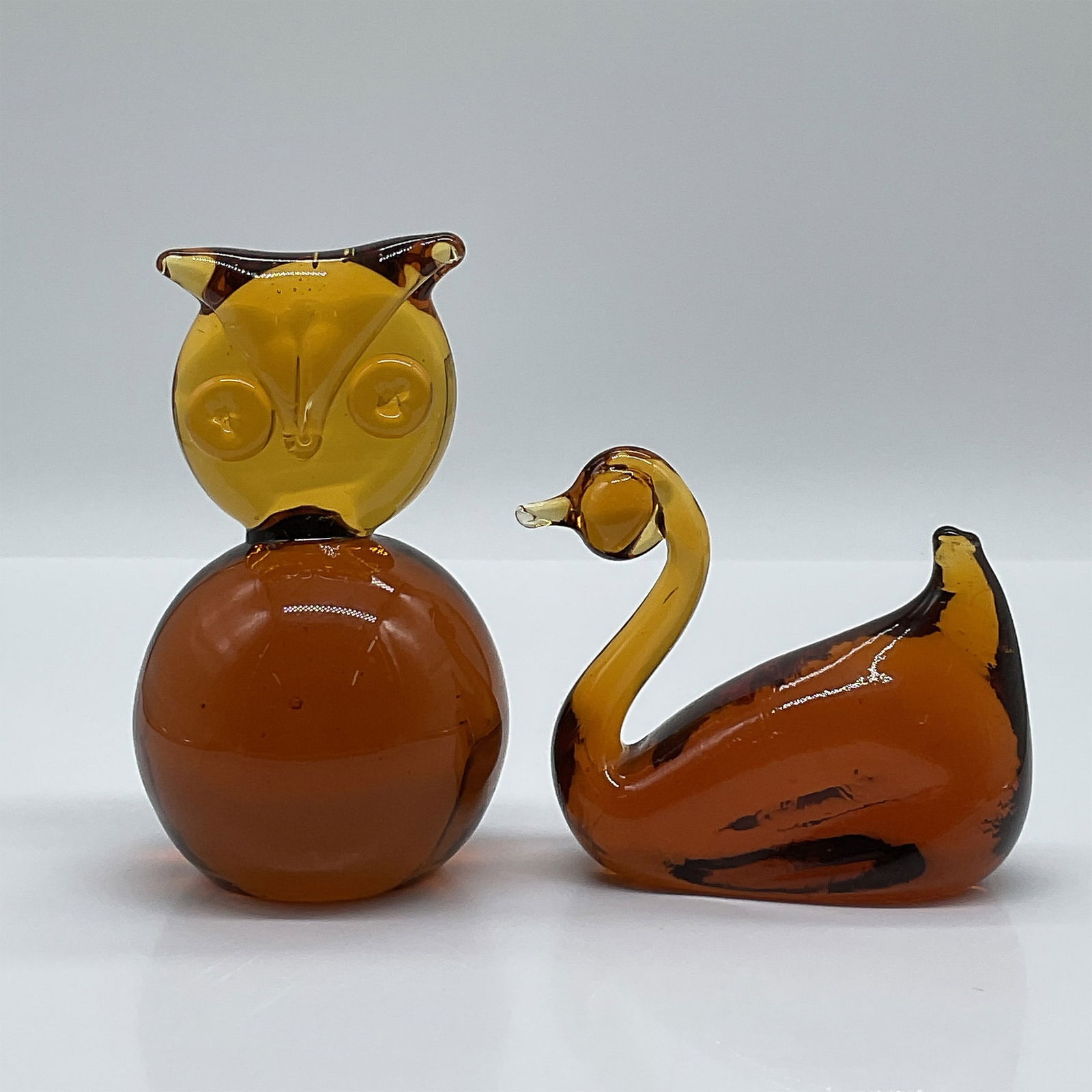 Art Glass Figurines Blenko Owl Pilgrim Duck (1 of 3)