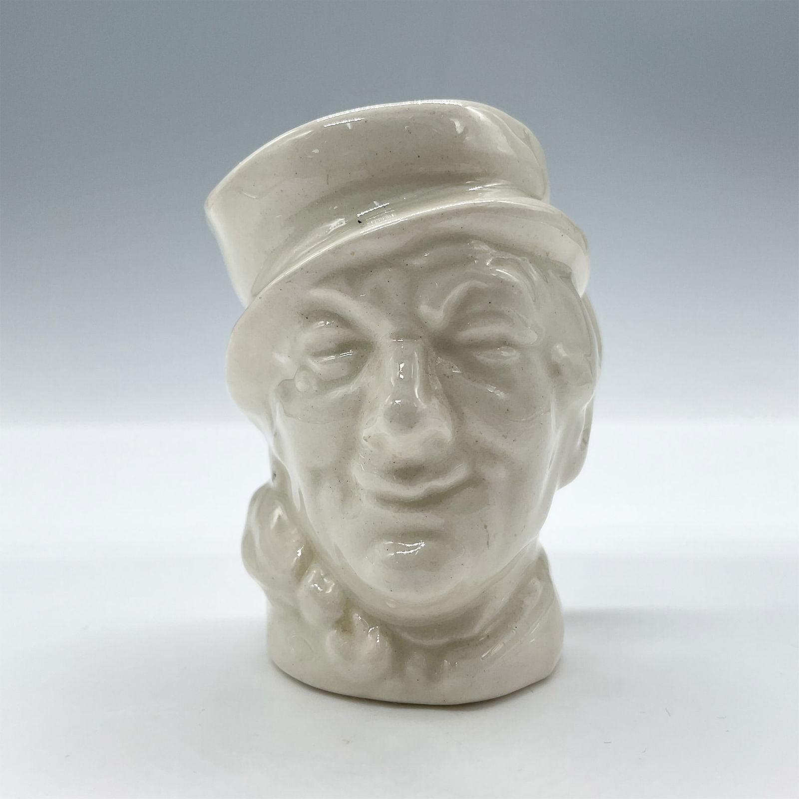 Sam Weller D6140 - Mini - Royal Doulton Character Jug (1 of 3)