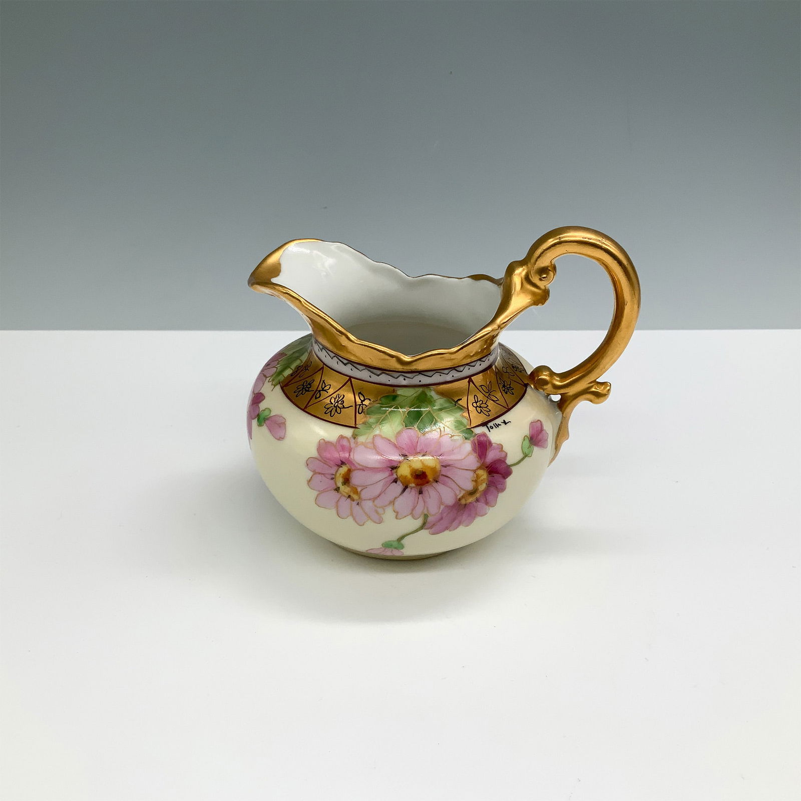 Pickard China Hand-Painted Creamer with Weimar Germany Mark (1 of 3)