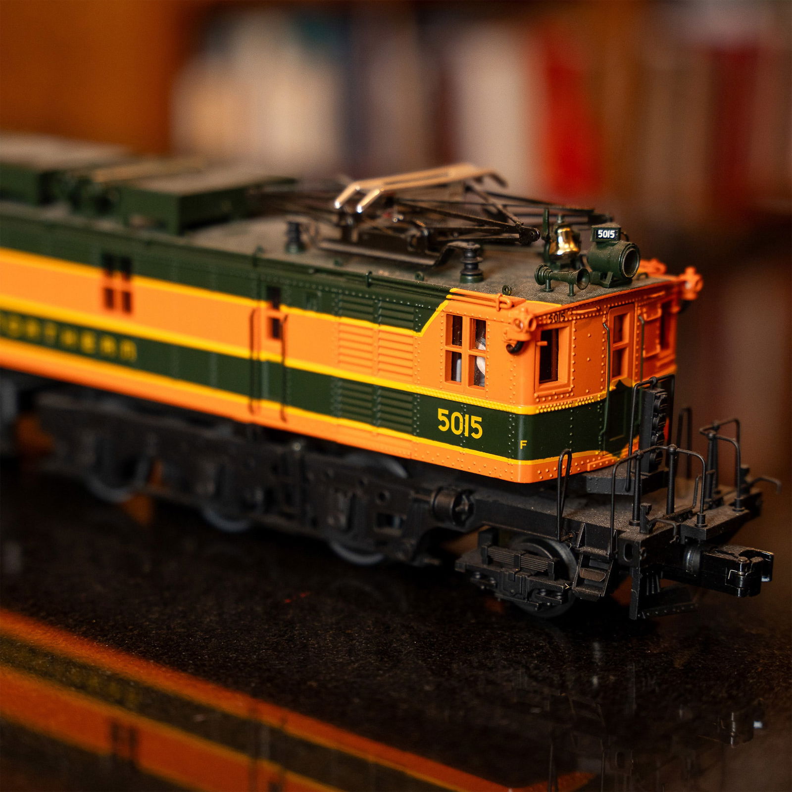 MTH Great Northern Box Cab Electric Locomotive (1 of 10)