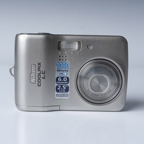 Nikon Coolpix L6 Digital Camera, 6MP, 3x Optical Zoom
