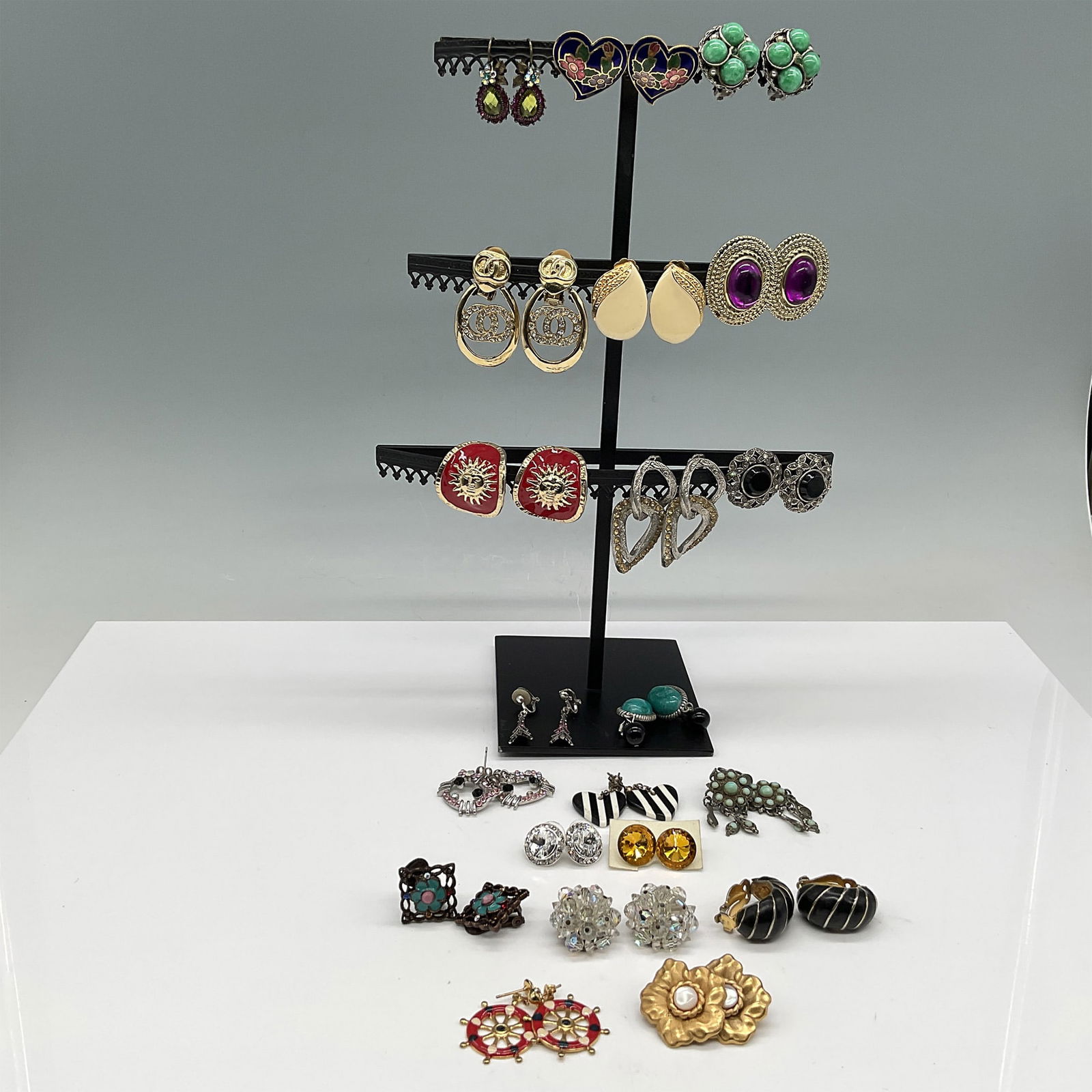 21 pr Collection of Vintage and Costume Earrings (1 of 2)