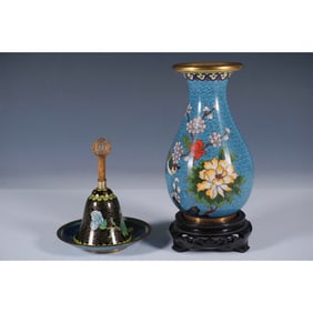 4pc Chinese Cloisonne Vase, Bell, Saucer, and Stand