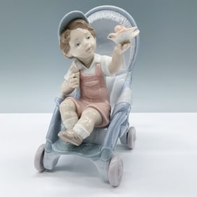Lladro Porcelain Figurine, Bundle of Surprises 1006904