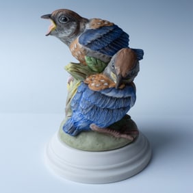 Boehm Porcelain Figurine, Western Bluebirds on Branch