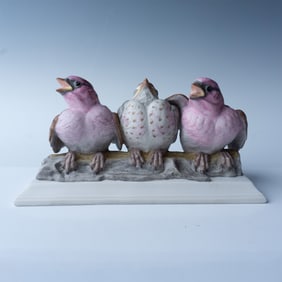 Boehm Porcelain Figurine, Rose-Breasted Grosbeaks on Branch