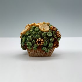 Harmony Kingdom Gardenia Treasure Box, 1996