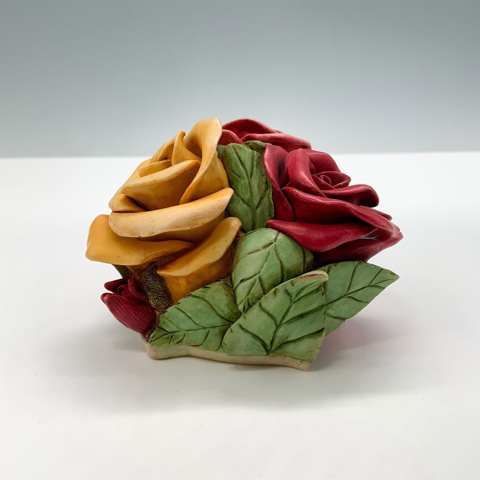 Harmony Kingdom Parade of Gifts Figurine Box (1 of 4)