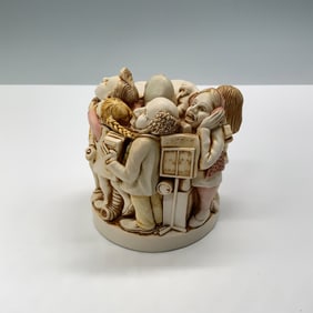 Harmony Kingdom Treasure Box Open Mike, 1995