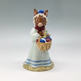 Royal Doulton Bunnykins Figurine, Mrs. Easter Parade DB19