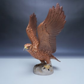 Beswick Golden Eagle 2062 Matte Finish Figurine