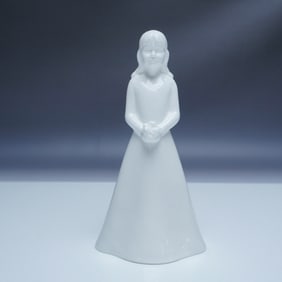 Coalport Moments Figurine, The Bridesmaid