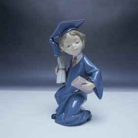 Lladro Going Forth Figurine 01006272