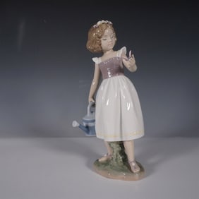 Lladro Figurine, Good Morning Butterfly, 8520