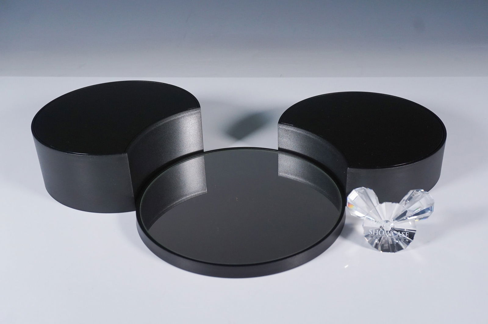 Swarovski Disney Showcase Mickey Mouse Display Stand/Plaque (1 of 5)