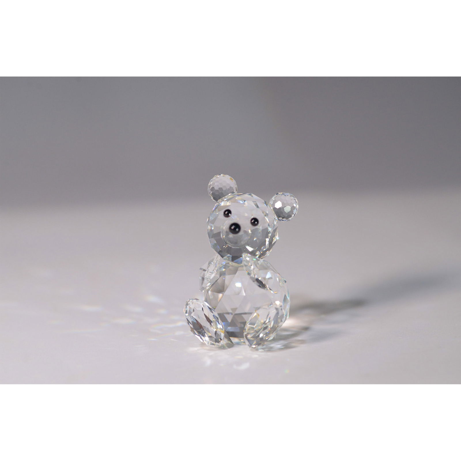 Swarovski Crystal Figurine, Bear Small 010004 (1 of 5)