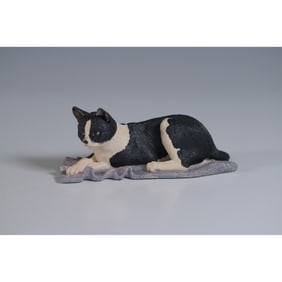 Border Fine Arts Cat Lying Figurine, Black and White