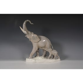 Elephants 01001151 - Lladro Figurine