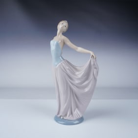 Dancer 1005050 - Lladro Figurine