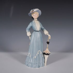 Wedgwood Porcelain Figurine, Afternoon Promenade