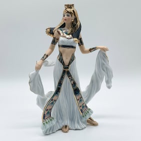 Mint Porcelain Figurine, Cleopatra