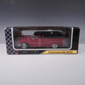 1:18 Yatming '57 Ford Courier Sedan Delivery Diecast Model