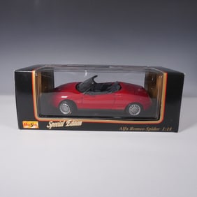 Maisto 1:18 Alfa Romeo Spider 1995 Diecast Model