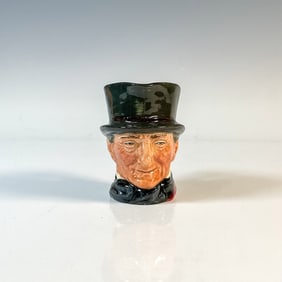 John Peel Orange D5731 - Small - Royal Doulton Character Jug