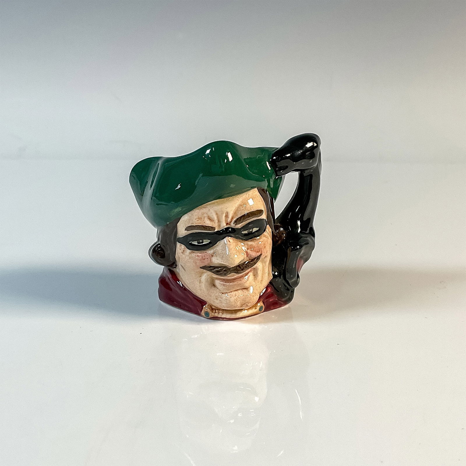 Dick Turpin D6542 (Horse Handle) Mini Doulton Character Jug (1 of 4)