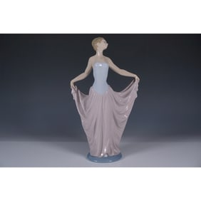 Dancer 1005050 - Lladro Figurine